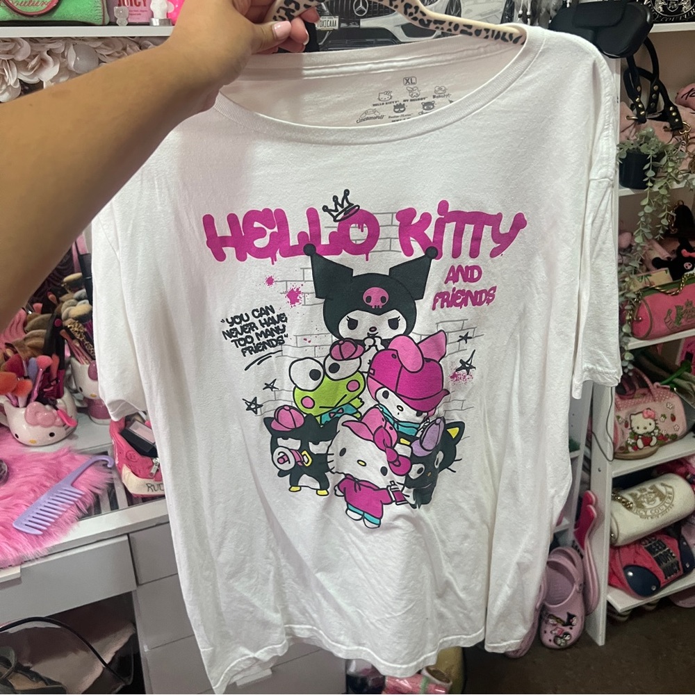 Hello Kitty White and Pink Graphic Tee